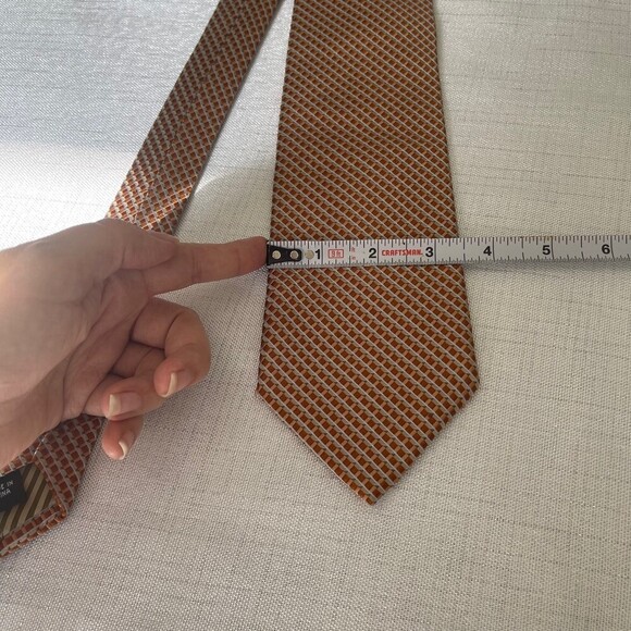 JOE Joseph Abboud 100% Silk Metallic Perfection Tie. - Picture 7 of 8